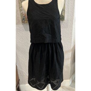 Gap Black Sleeveless Embroidered Crochet Sundress  Geometric Design Fit size 4